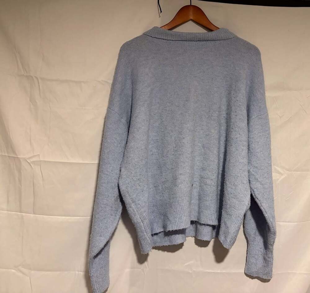 H&M logg . Light Blue Turtleneck Sweater